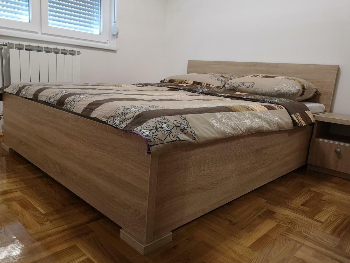 Lukavica Apartman Gaga מראה חיצוני תמונה