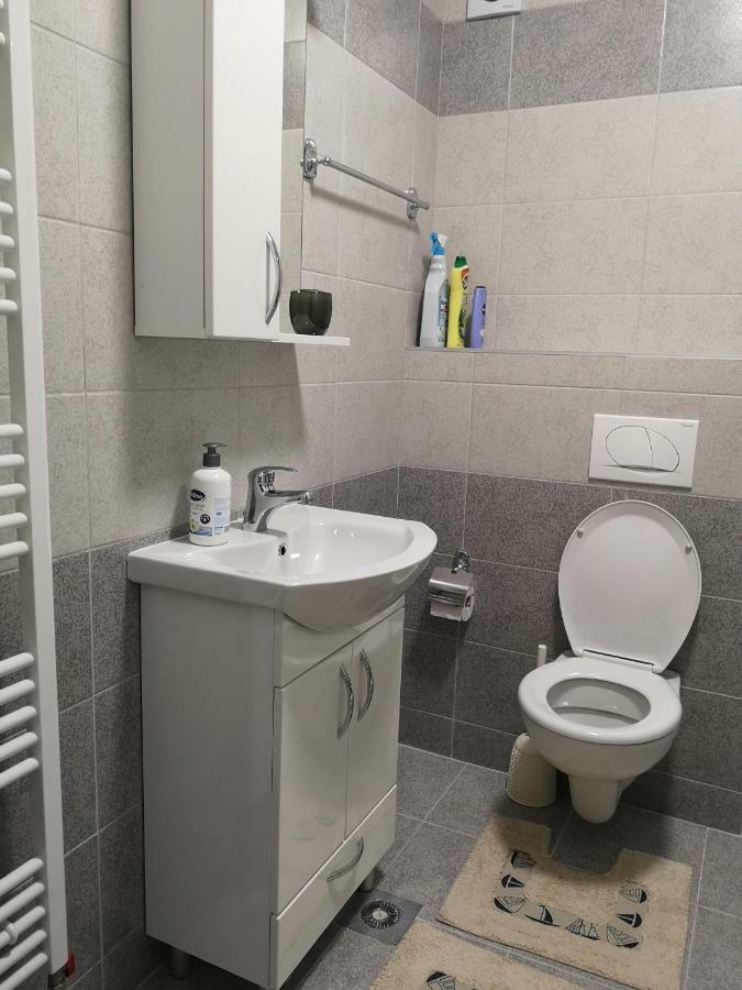 Lukavica Apartman Gaga מראה חיצוני תמונה