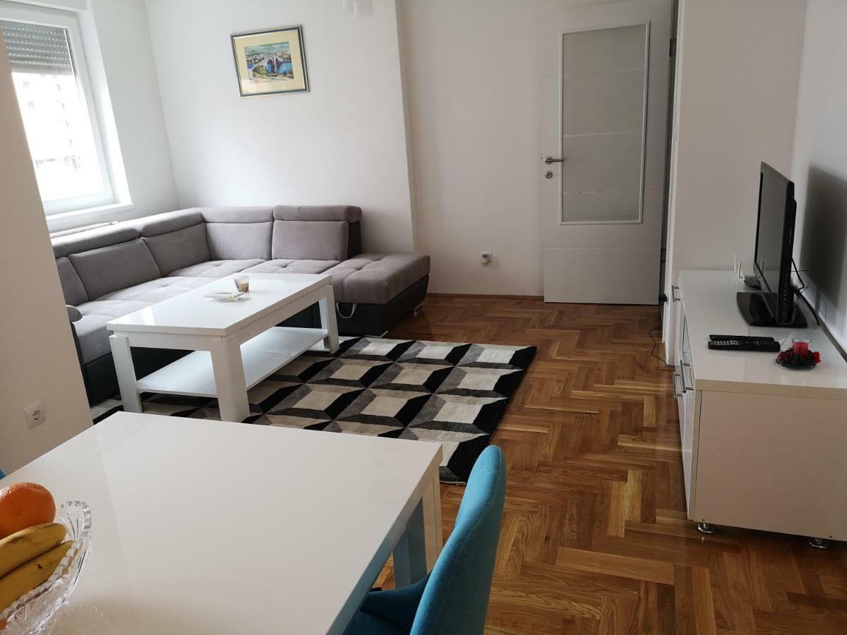 Lukavica Apartman Gaga מראה חיצוני תמונה